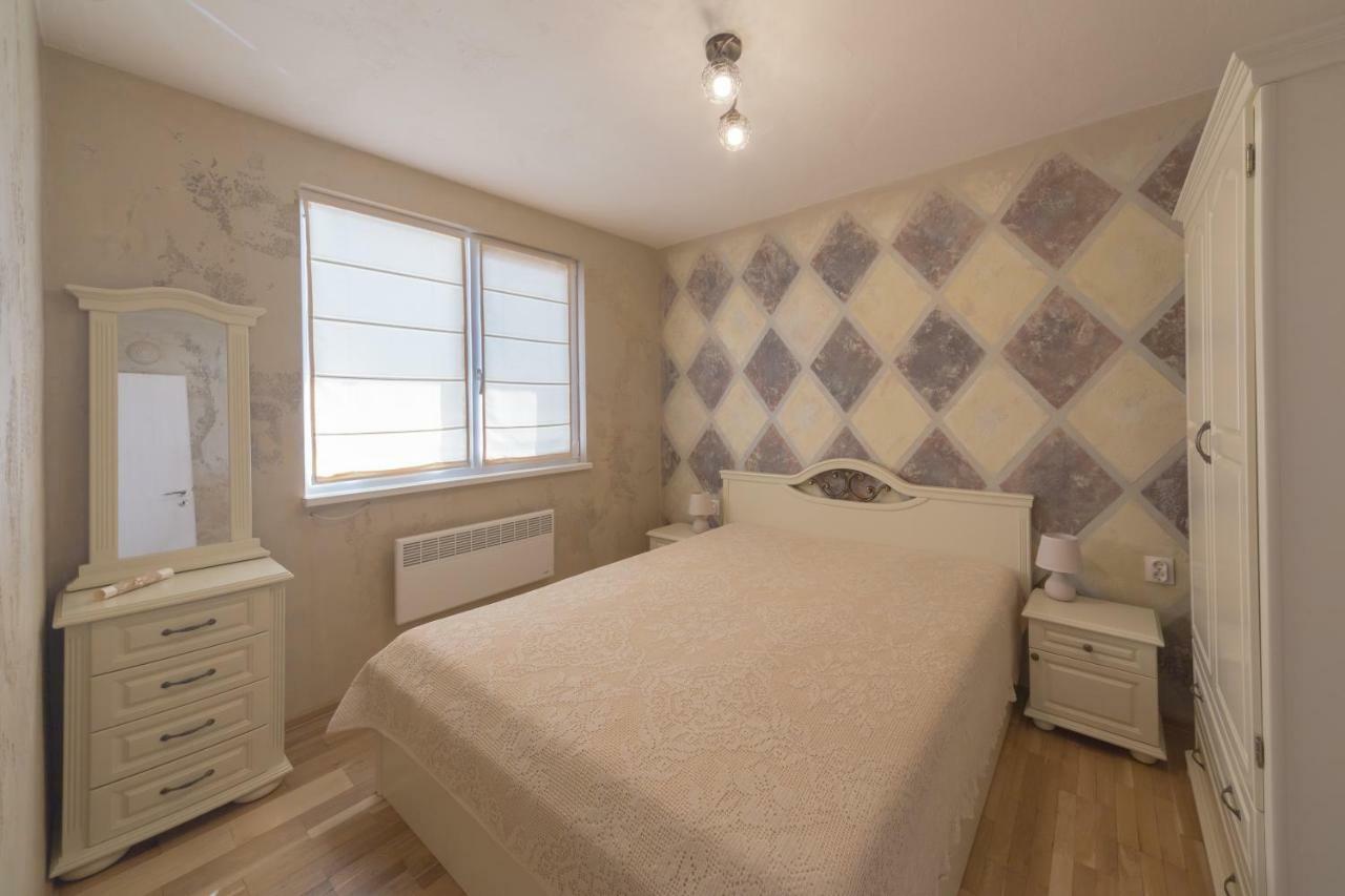 Kosev Apartment Veliko Turnovo Bagian luar foto